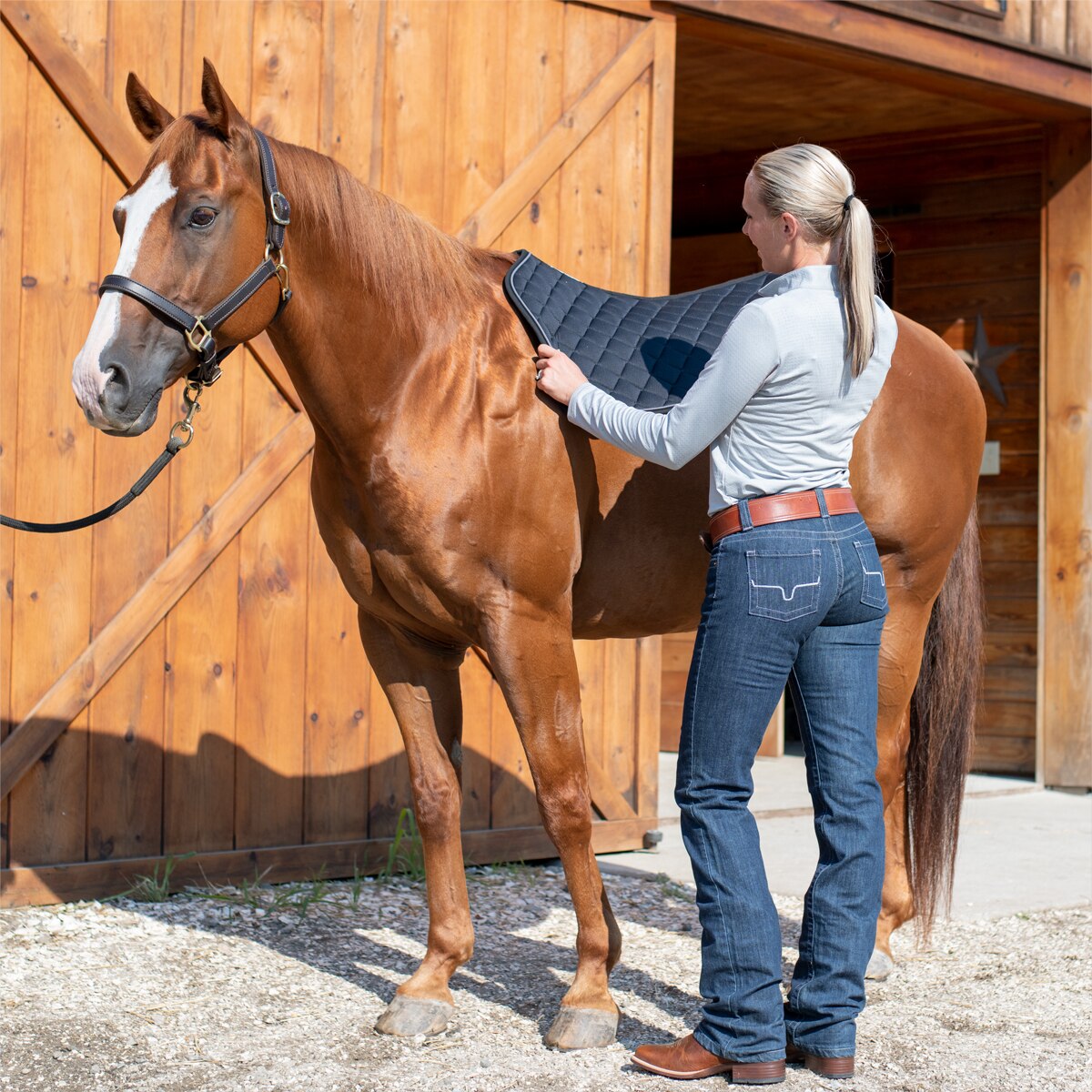 SmartTherapy® ThermoBalance® Ceramic Western Saddle Pad - Image 4