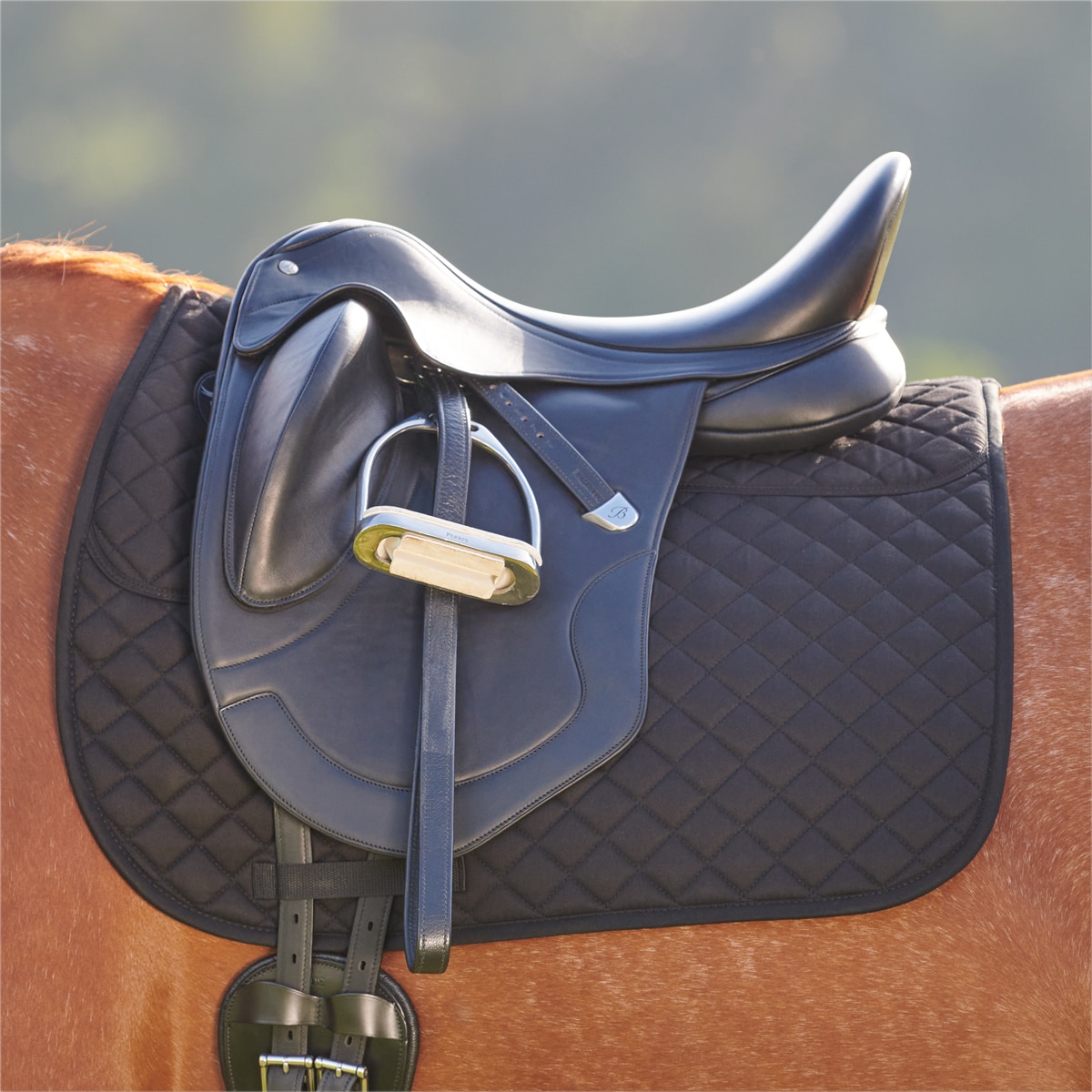 SmartTherapy® ThermoBalance® Ceramic Memory Foam Dressage Saddle Pad - Image 3