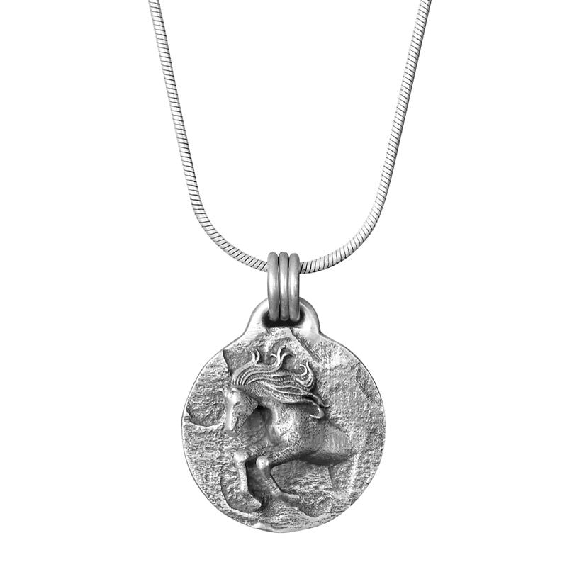 AWST Lila Jumper Necklace Silver