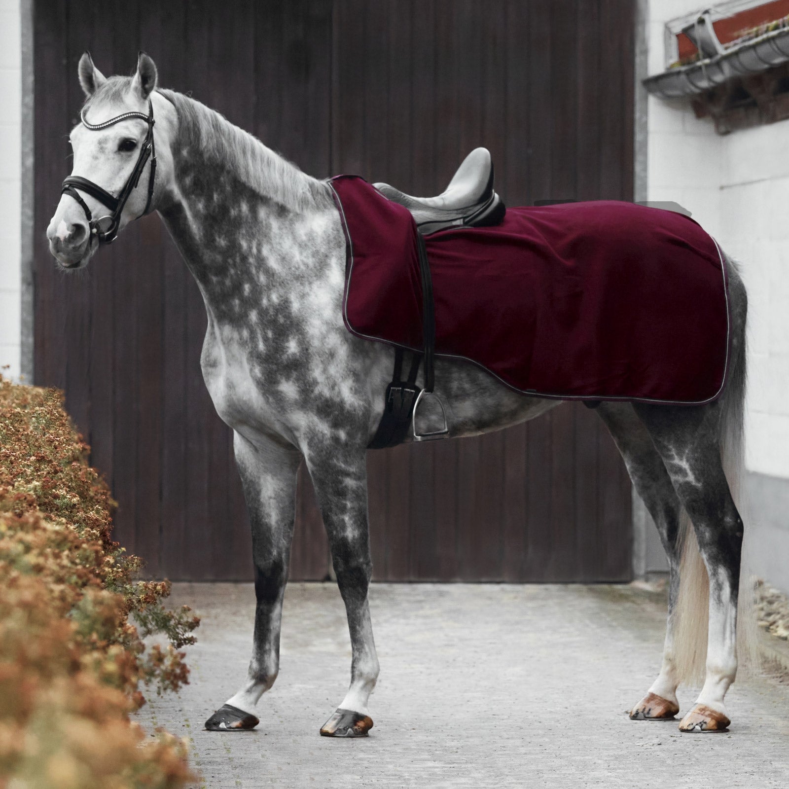 Horze Kiel Riding Rug with Fleece - Image 5