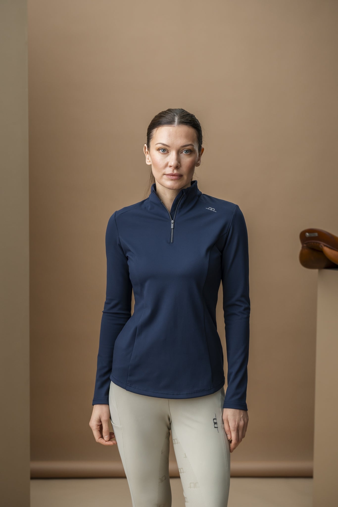AA Ladies Alize Inverno Training Top - Image 2