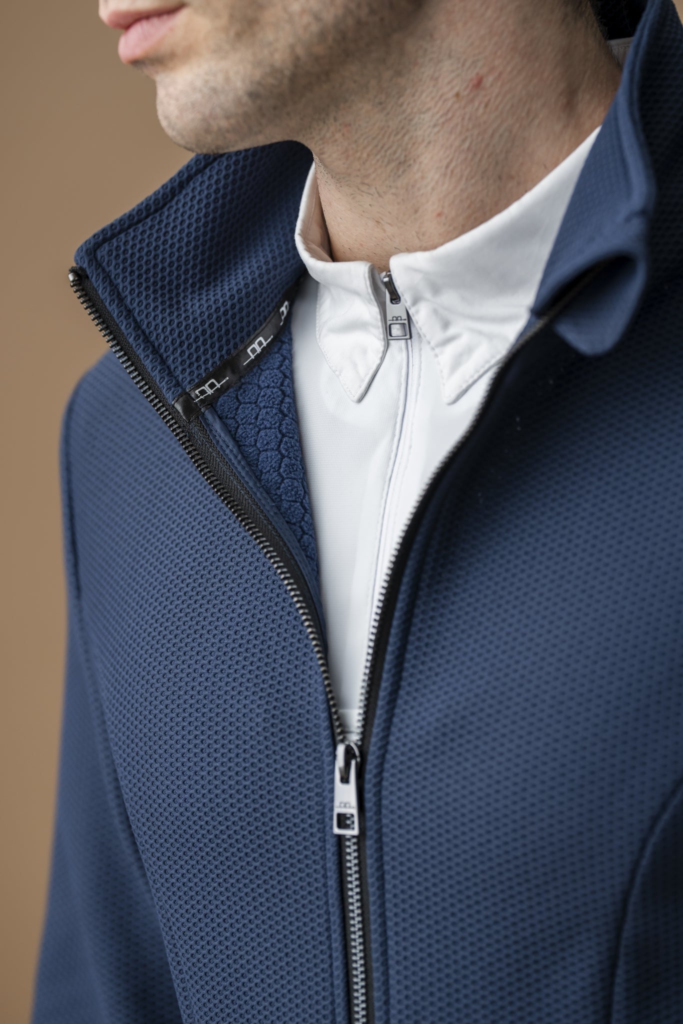 AA Mens Respira Jacket - Image 6
