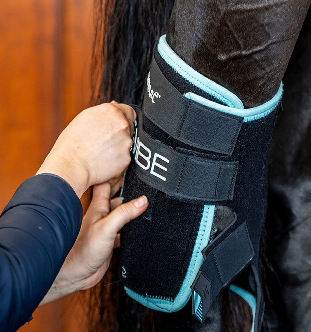 Horseware Ice-Vibe Hock Wraps - Image 2