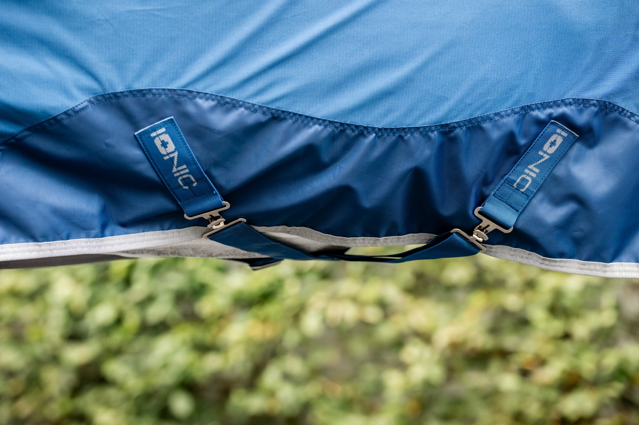 Horseware Ionic Therapy Mesh Cooler - Image 3