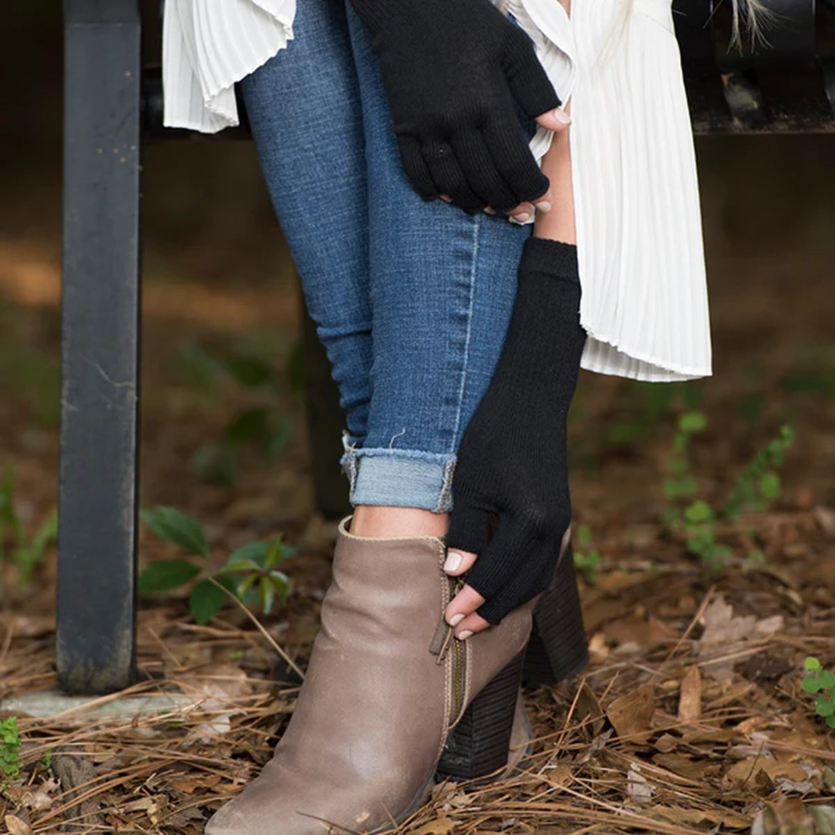 BeneFab Therapeutic Fingerless Gloves - Image 2