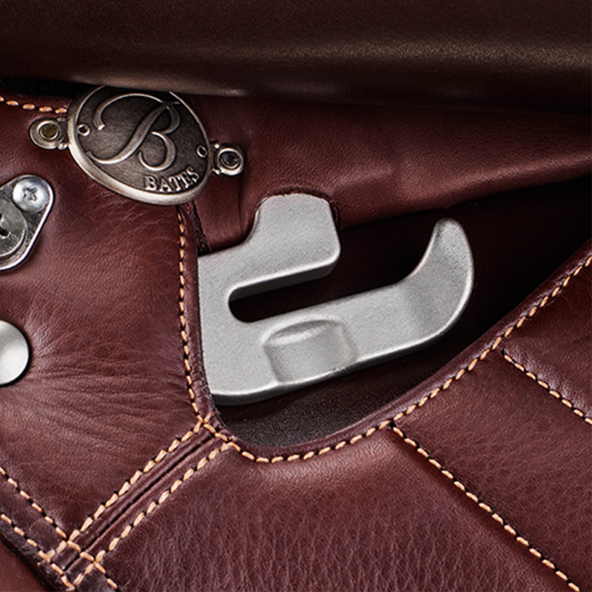 Bates Elevation DS Saddle - Image 5